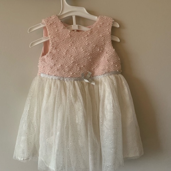 Girl dress - Picture 2 of 16